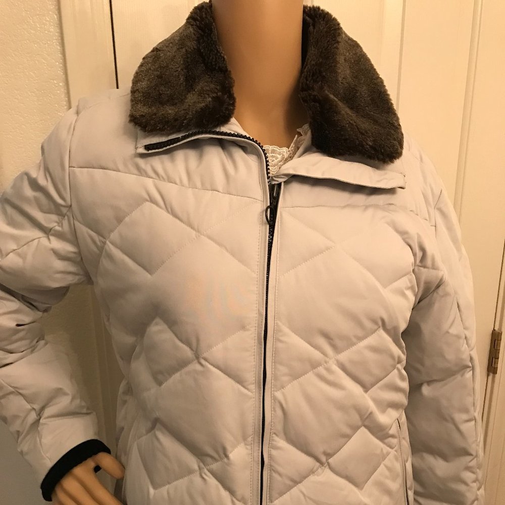 NEW PACIFIC TRAIL ladies winter jackets small
